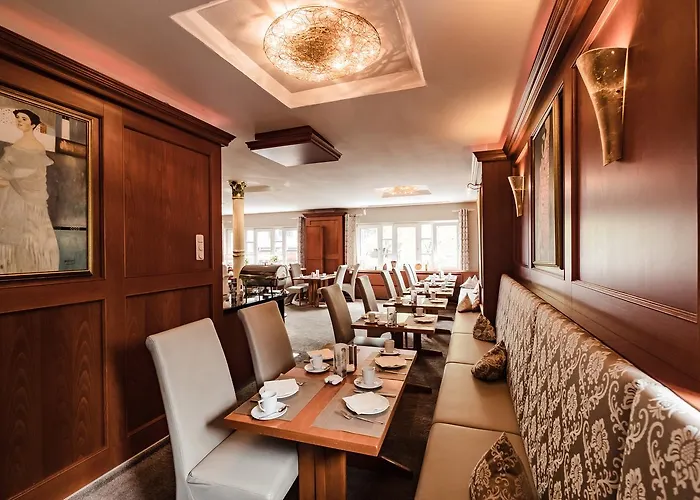 米特马恩酒店 3* 朗格奥