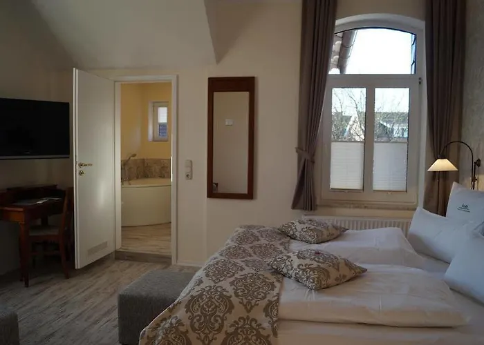 米特马恩酒店 3* 朗格奥